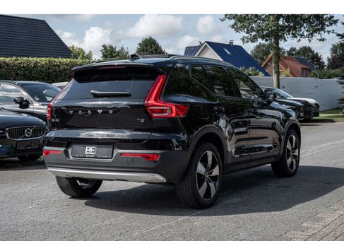 Volvo XC40, 2021 3