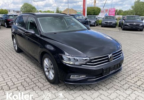 Volkswagen Passat, 2022