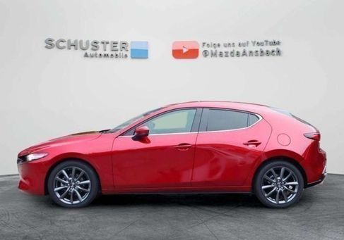 Mazda 3, 2025