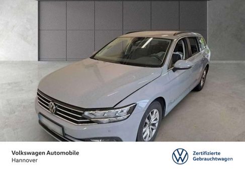 Volkswagen Passat Variant, 2022