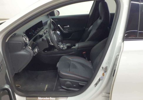 Mercedes-Benz A 200, 2023