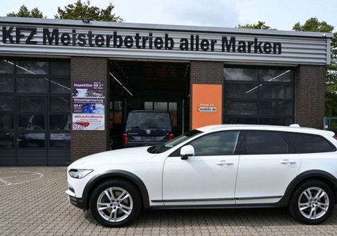 Volvo V90 Cross Country, 2018