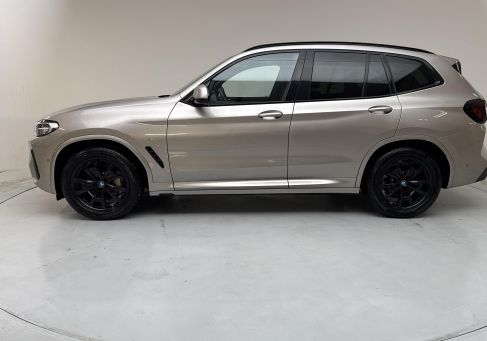 BMW iX, 2022