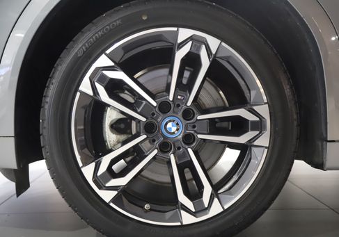 BMW, 2024 3