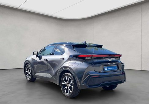 Toyota C-HR, 2025