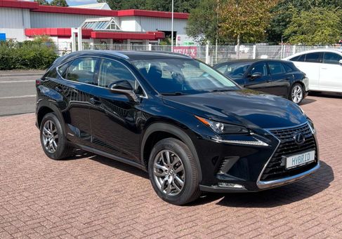 Lexus NX 300, 2020