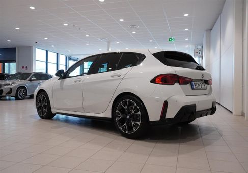 BMW 120, 2026 3