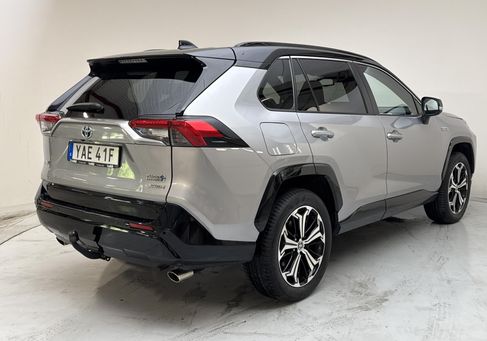 Toyota RAV 4, 2021