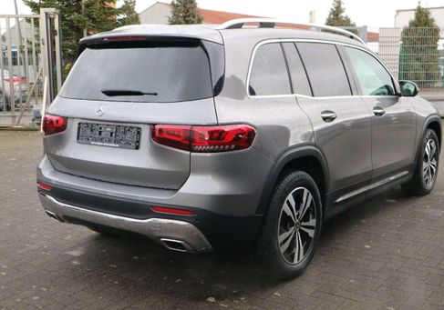 Mercedes-Benz GLB 200, 2021