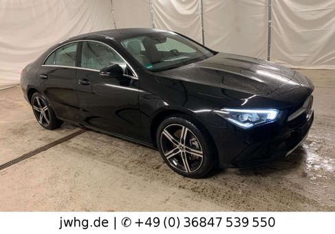 Mercedes-Benz CLA 250, 2022