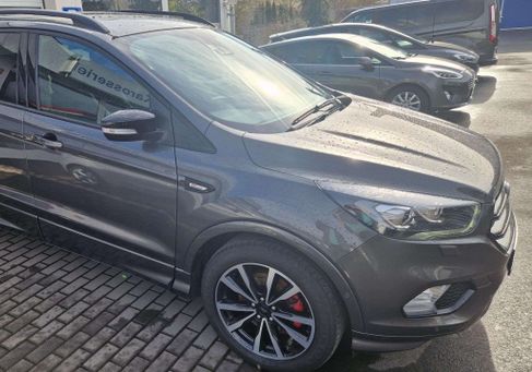 Ford Kuga, 2019