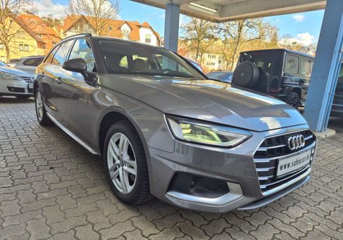 Audi A4, 2022