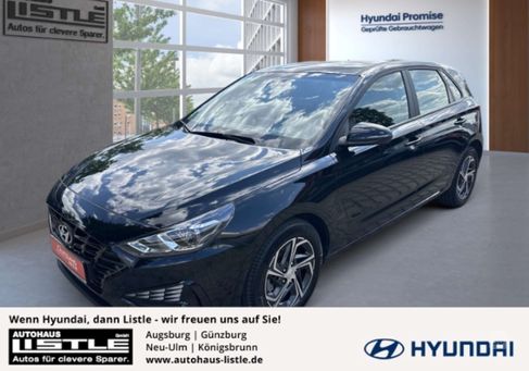 Hyundai i30, 2022