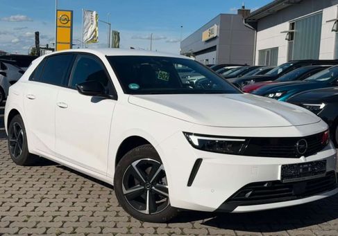 Opel Astra, 2025