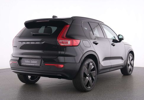 Volvo XC40, 2024 3