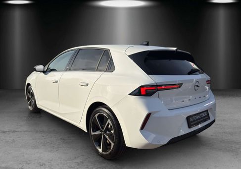 Opel Astra, 2025