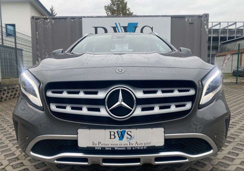 Mercedes-Benz GLA 180, 2017