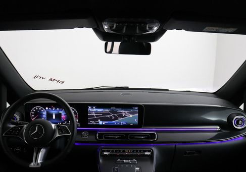 Mercedes-Benz V 300, 2024