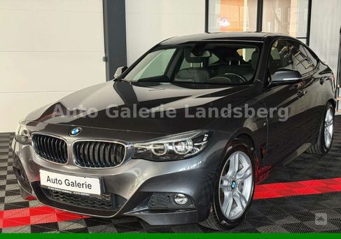 BMW 330, 2018