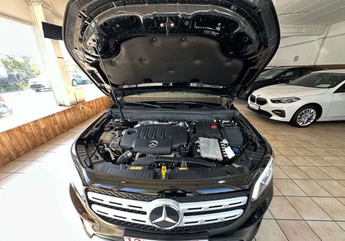 Mercedes-Benz GLB 180, 2023