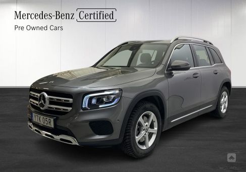 Mercedes-Benz GLB 200, 2023