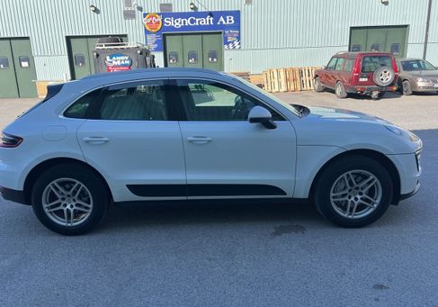 Porsche Macan, 2018
