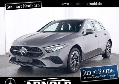 Mercedes-Benz A 250, 2023