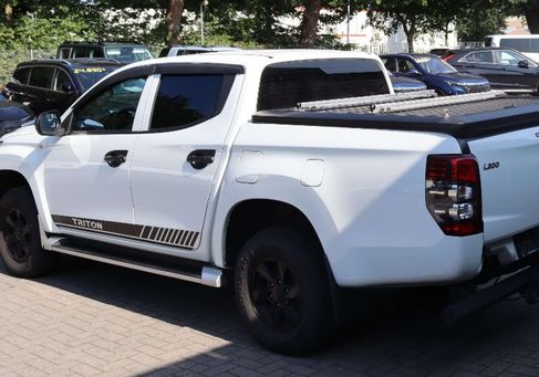 Mitsubishi L200, 2022