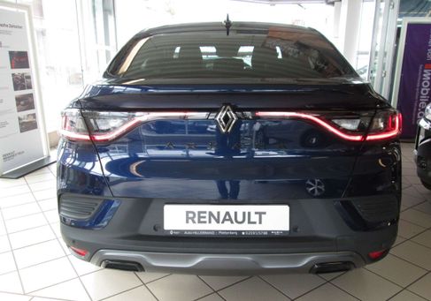 Renault Arkana, 2025 3