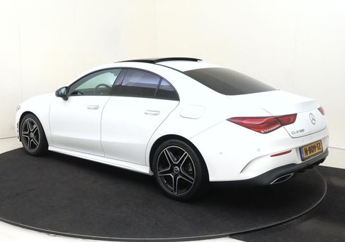 Mercedes-Benz CLA 180, 2022