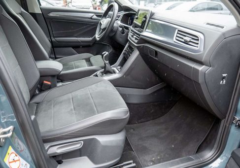 Volkswagen T-Roc, 2023