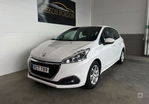 Peugeot 208, 2015