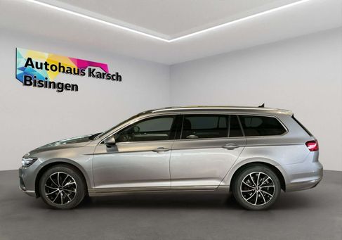 Volkswagen Passat Variant, 2023 3