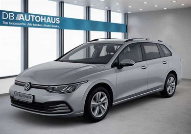 Volkswagen Golf, 2024