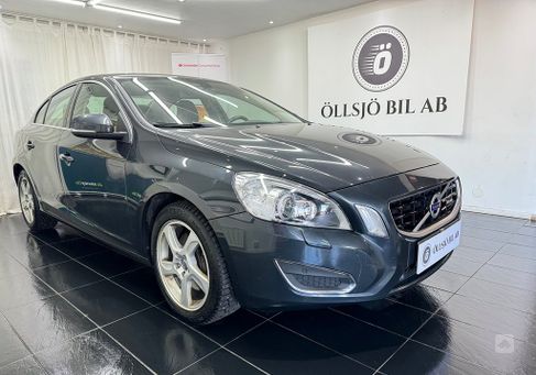 Volvo S60, 2011