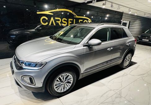 Volkswagen T-Roc, 2023