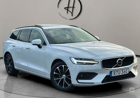 Volvo V60, 2022