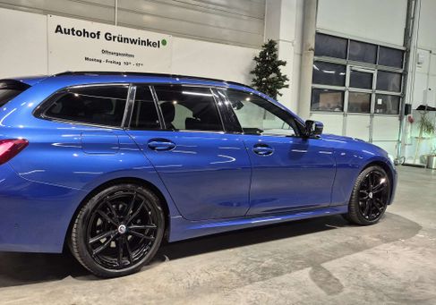 BMW 320, 2023 2