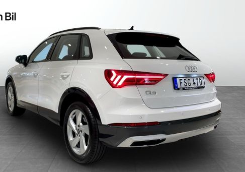 Audi Q3, 2022