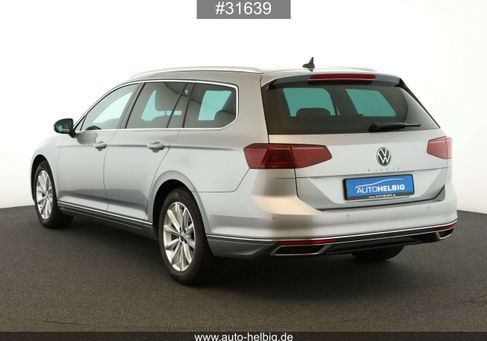 Volkswagen Passat Variant, 2022 3