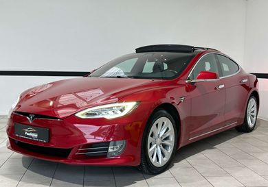 Tesla Model S, 2018