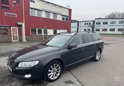 Volvo V70, 2016