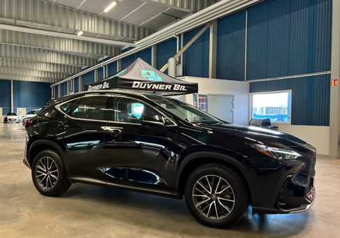 Lexus NX, 2023