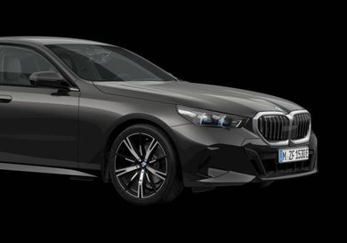 BMW 550, 2026