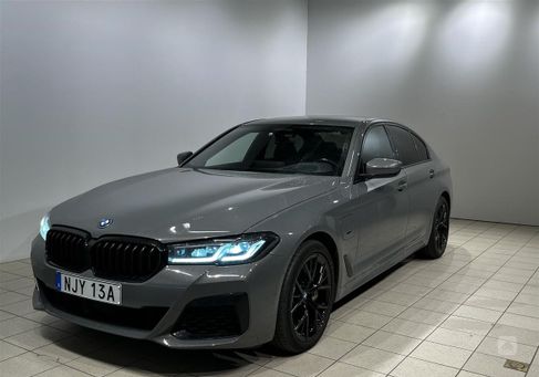 BMW 545, 2022