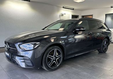 Mercedes-Benz E 300, 2022