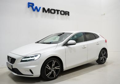 Volvo V40, 2019