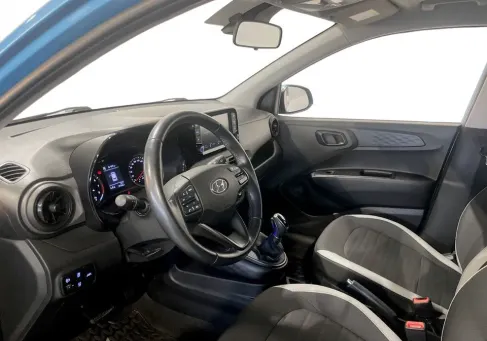 Hyundai i10, 2023 3