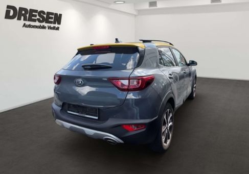 Kia Stonic, 2021