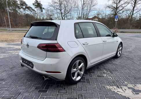 Volkswagen Golf, 2018 3